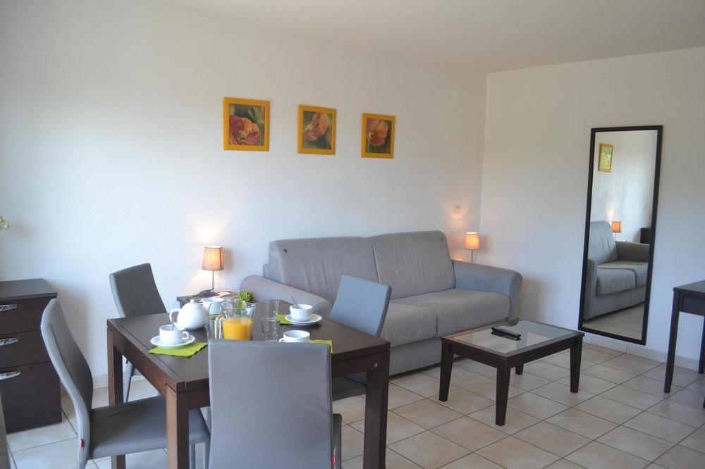 Aparthotel Le Rivage à Mandelieu Extérieur photo